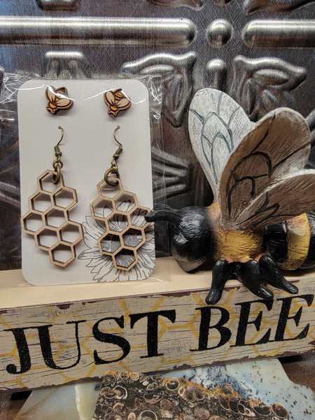 Honeycomb and Honey Bee Earring Set